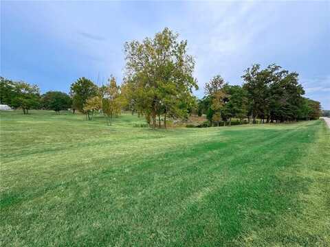 235 NW 11 Road, Warrensburg, MO 64093