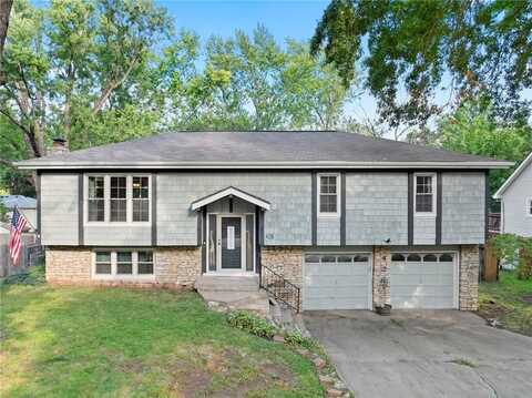 428 S Cardinal Drive, Olathe, KS 66062