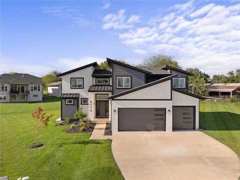 8990 Shady Bend Road, Lenexa, KS 66227