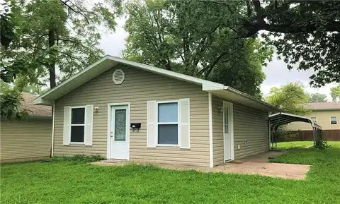 718 N Adams Street, Nevada, MO 64772