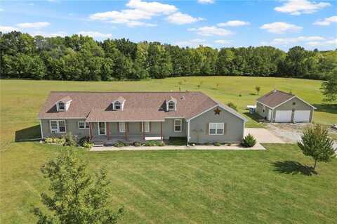 21325 Copper Lane, Lawson, MO 64062