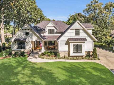 2540 W 90th Street, Leawood, KS 66206