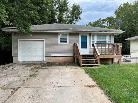 4601 NE 37th Street, Kansas City, MO 64117