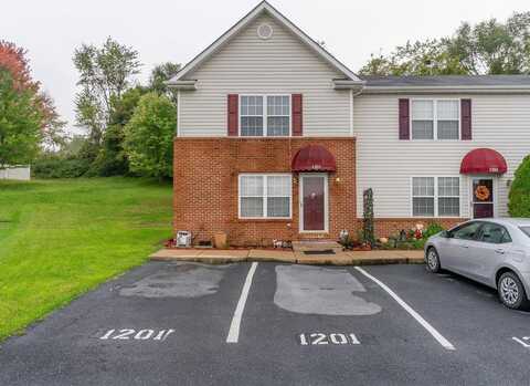 1201 WORDSWORTH CT, HARRISONBURG, VA 22802