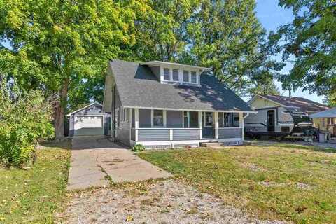 216 5th St, Wellman, IA 52356