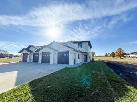 1109 22nd Street / Unit B, Milford, IA 51351