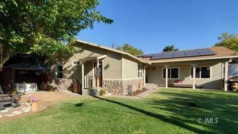 607 W Pine St, Bishop, CA 93514