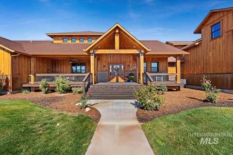 3300 Wilson Lane, Emmett, ID 83617