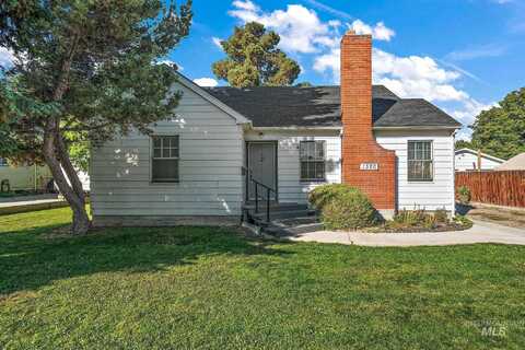 1320 Fairview Ave, Caldwell, ID 83605