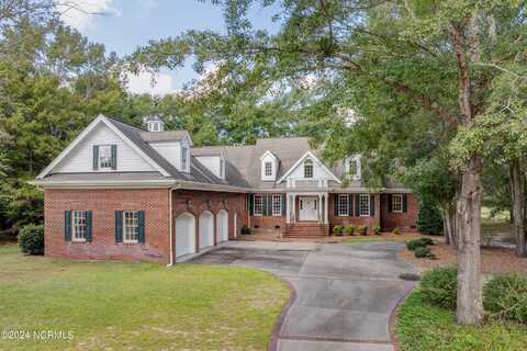 140 River Woods Drive, Wallace, NC 28466