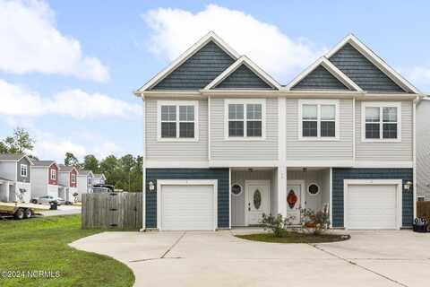 59 Manchester Lane, Holly Ridge, NC 28445