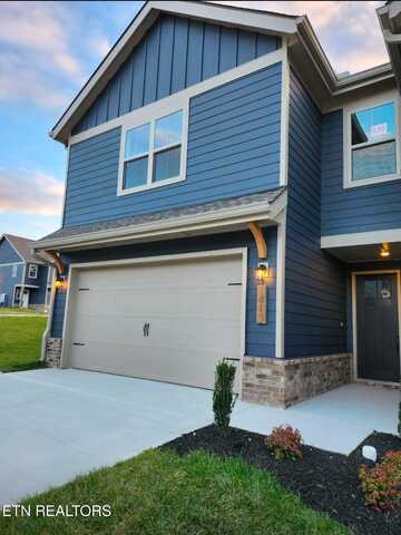 1413 Mountain Quail Circle, Maryville, TN 37801