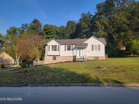 4321 Raj Rd, Knoxville, TN 37921