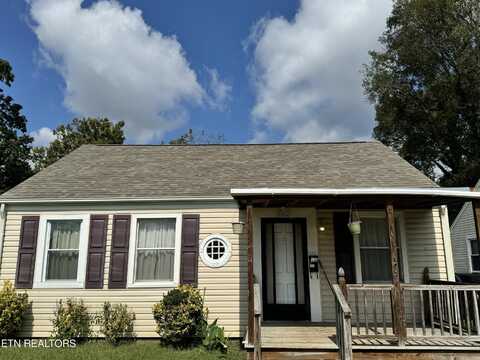 2401 Lawson Ave, Knoxville, TN 37917