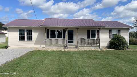 89 Plateau Firetower Rd, Crossville, TN 38571