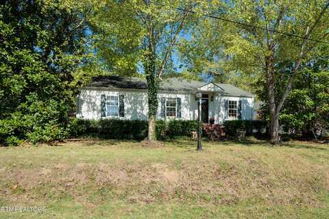 702 Meadowview Drive, Harriman, TN 37748