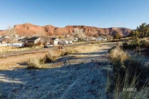 731 S Hillside Dr, Kanab, UT 84741