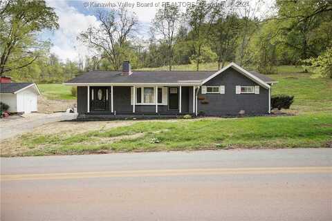 914 Dairy Road, Poca, WV 25159