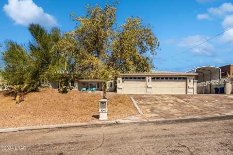 3041 Douglas Dr, Lake Havasu City, AZ 86404