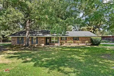 212 Timberlane, Carthage, TX 75633