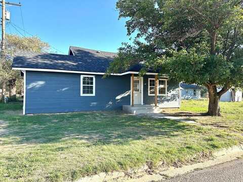 1704 6th Street, Plainview, TX 79072