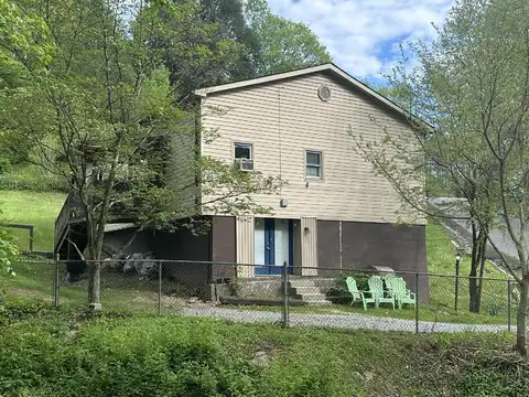 13 Mason Hill Road, Pineville, KY 40977