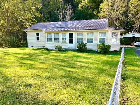 143 Wynn Town Loop, Closplint, KY 40927