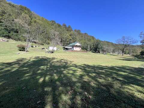 59 River Road, Miracle, KY 40856