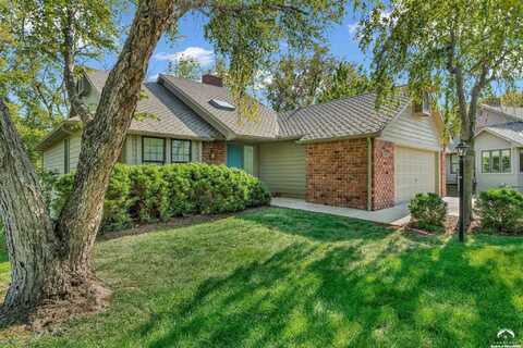 4101 Quail Pointe Terrace, Lawrence, KS 66047