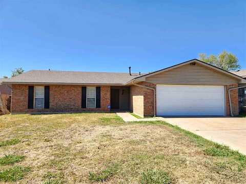 2304 NW 77th St, Lawton, OK 73505