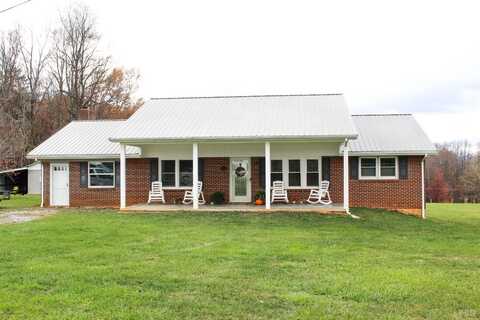 831 Farm View Road, Glade Hill, VA 24092