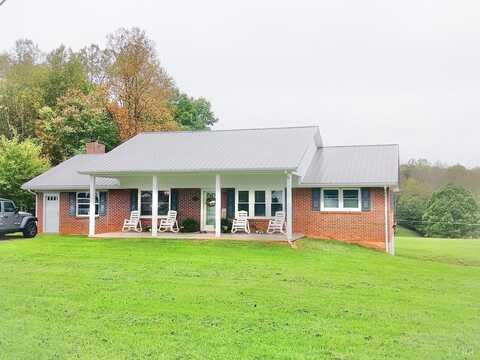 831 Farm View Road, Glade Hill, VA 24092