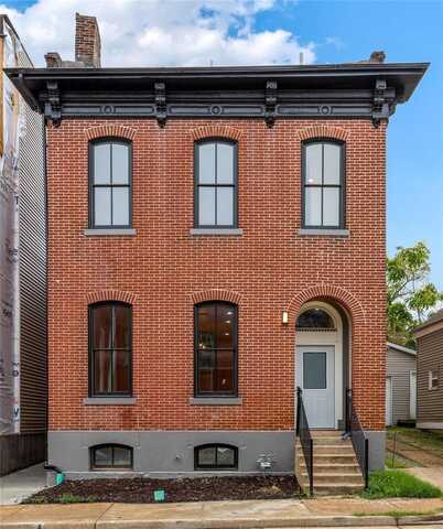 1002 Barton Street, Saint Louis, MO 63104