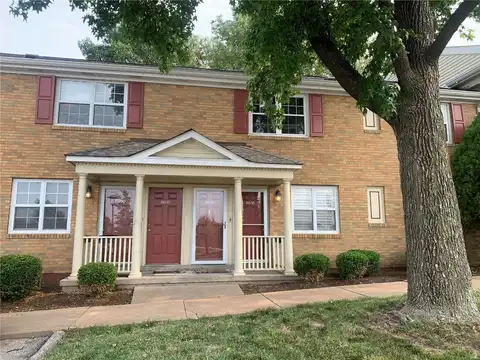 8834 Eager Road, Saint Louis, MO 63144