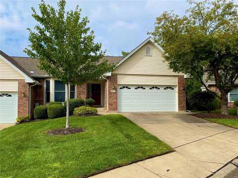 6 Summit Pointe Court, Saint Charles, MO 63301