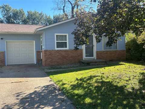 330 N 43rd Street, Belleville, IL 62226