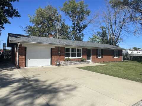 35 N 3rd Street, Breese, IL 62230