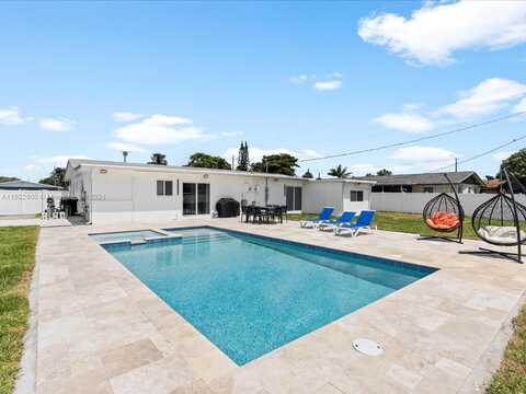 4765 SW 43rd Ter, Dania Beach, FL 33314