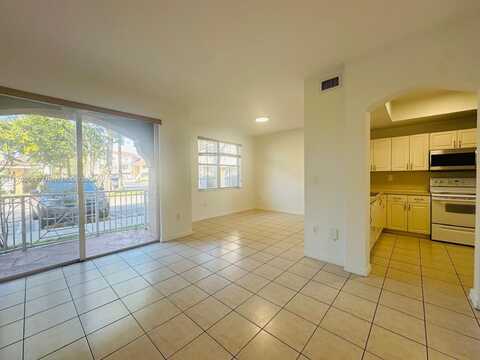 8956 W Flagler St, Miami, FL 33174