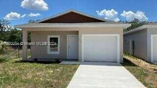 1469 Las Villas Blvd, Sebring, FL 33870