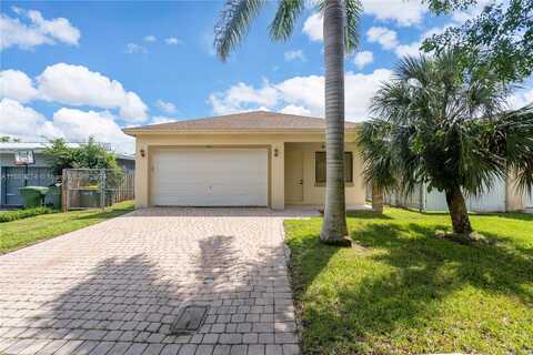 530 NW 20th St, Homestead, FL 33030