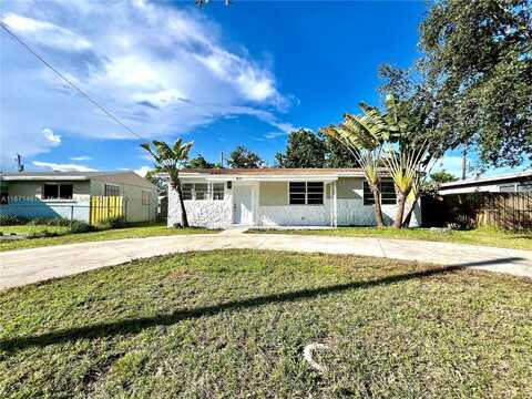 5655 Mayo St, Hollywood, FL 33023