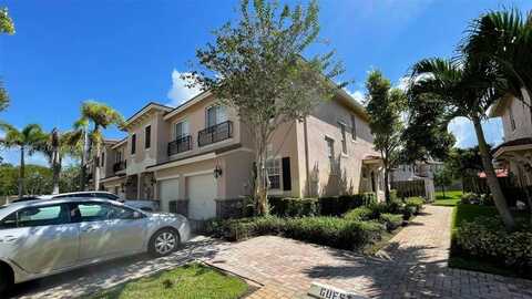 212 Las Brisas, Sunrise, FL 33326