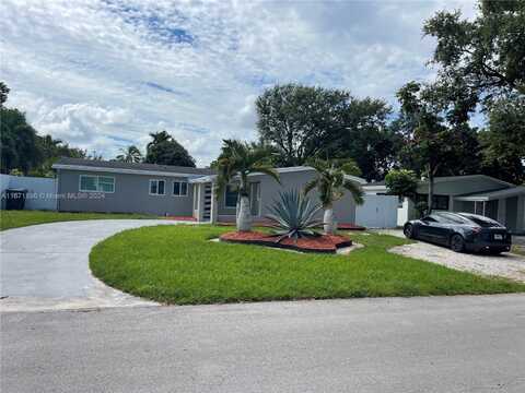 6750 Cleveland St, Hollywood, FL 33024