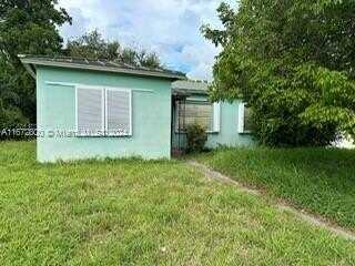 355 NE 111th St, Miami, FL 33161