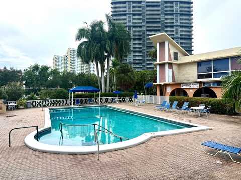 26 Diplomat Pkwy, Hallandale Beach, FL 33009