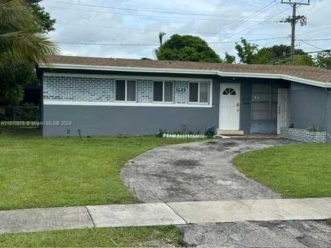 1189 NW 43rd Ter, Lauderhill, FL 33313