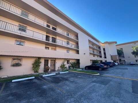 8889 Fontainebleau Blvd, Miami, FL 33172