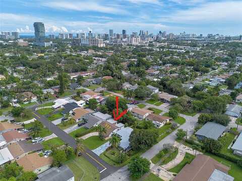 317 SW 7th Ct, Hallandale Beach, FL 33009