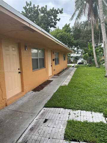 2326-2328 Mckinley St, Hollywood, FL 33020